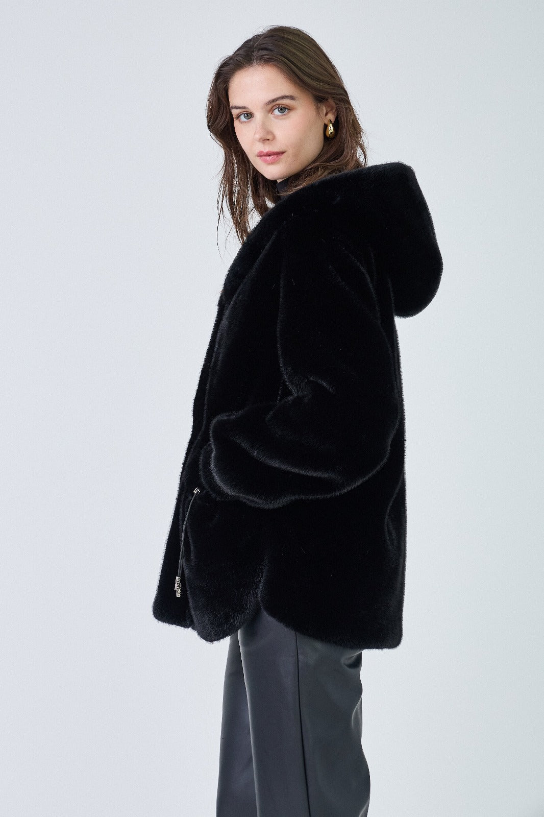 Faux Fur coat Black Selena