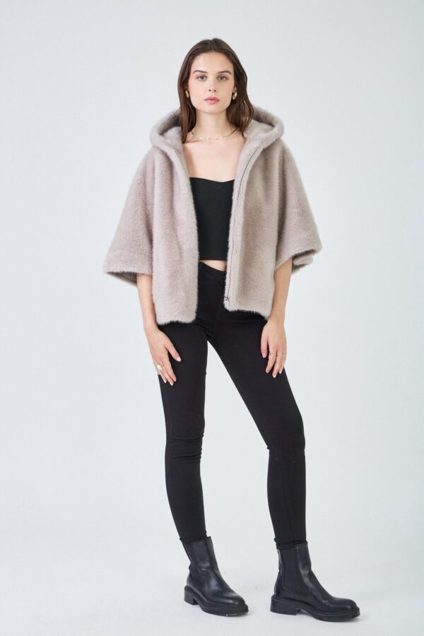 Faux fur cape light grey Alizee