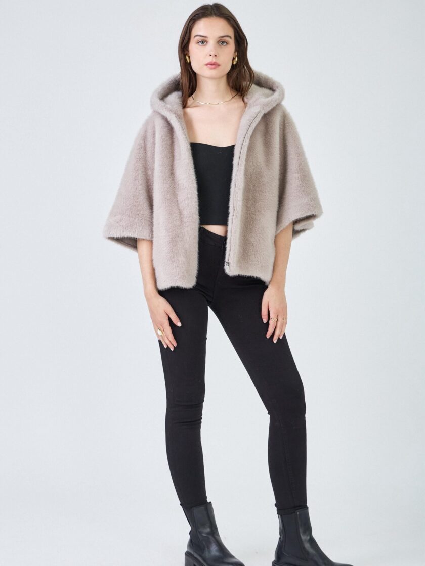 Faux fur cape light grey Alizee
