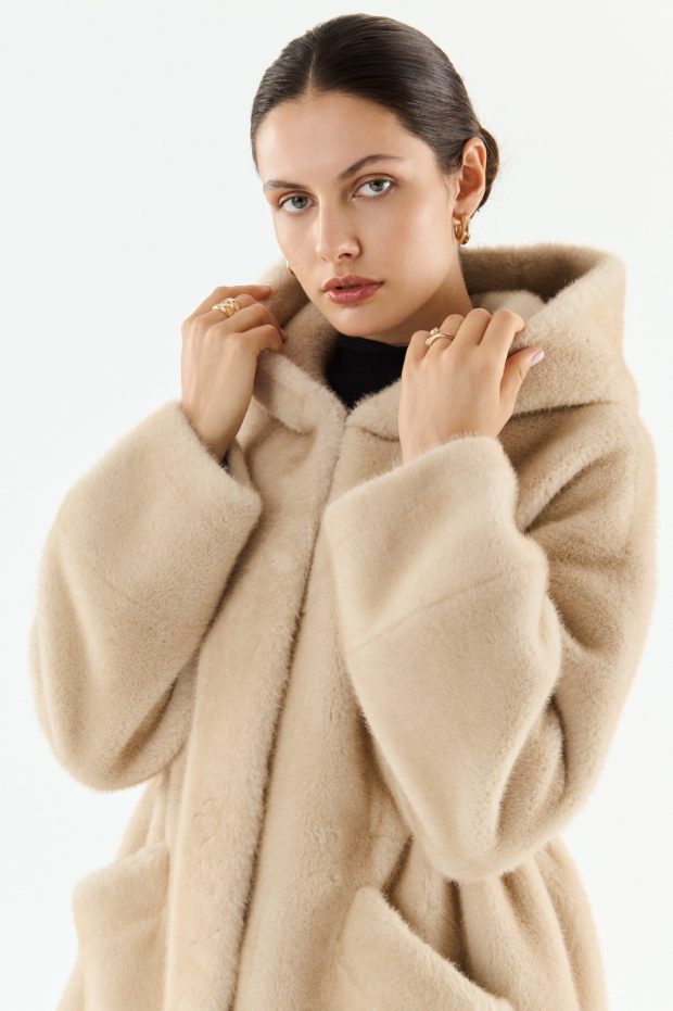 Jas Rebecca beige