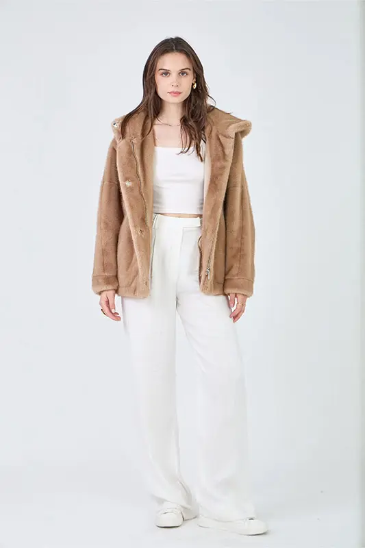 scarlett-taupe-2
